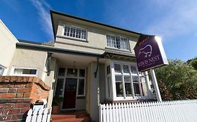 Kiwi'S Nest Budget Accommodation & Backpackers